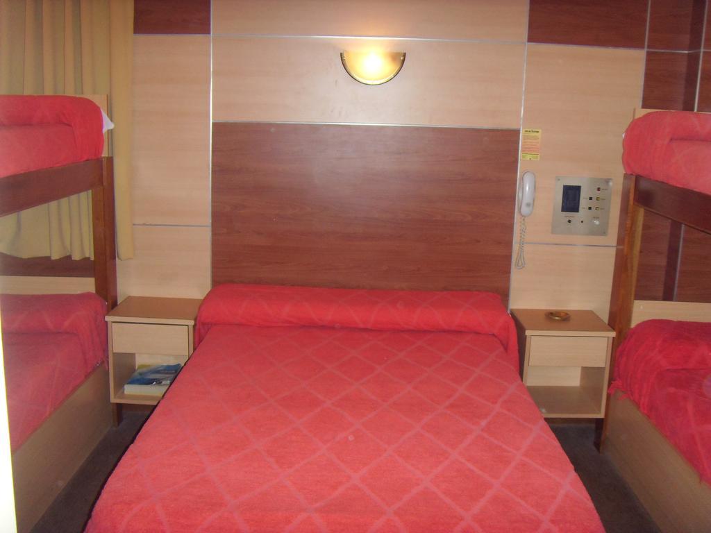 Hotel Embajador Rosario Zimmer foto